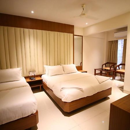 Hotel Dream Residency نافي مومباي المظهر الخارجي الصورة