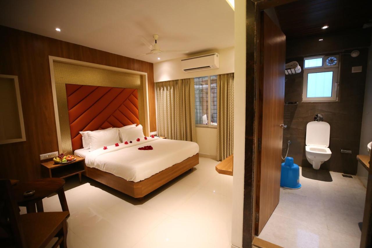Hotel Dream Residency نافي مومباي المظهر الخارجي الصورة